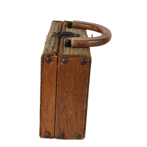 Vintage wooden box top handle trapezoid purse upcycle crafts 8.5 x 5.5 x 2.75 - Picture 5 of 7